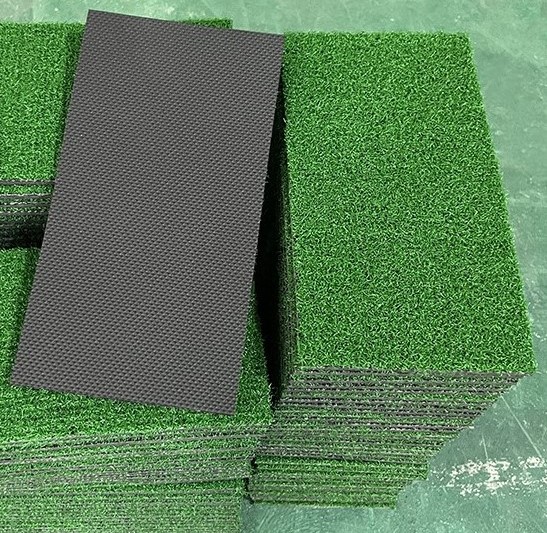 Portable golf pads: indoor practice artifacts, precise swings anytime, anywhere